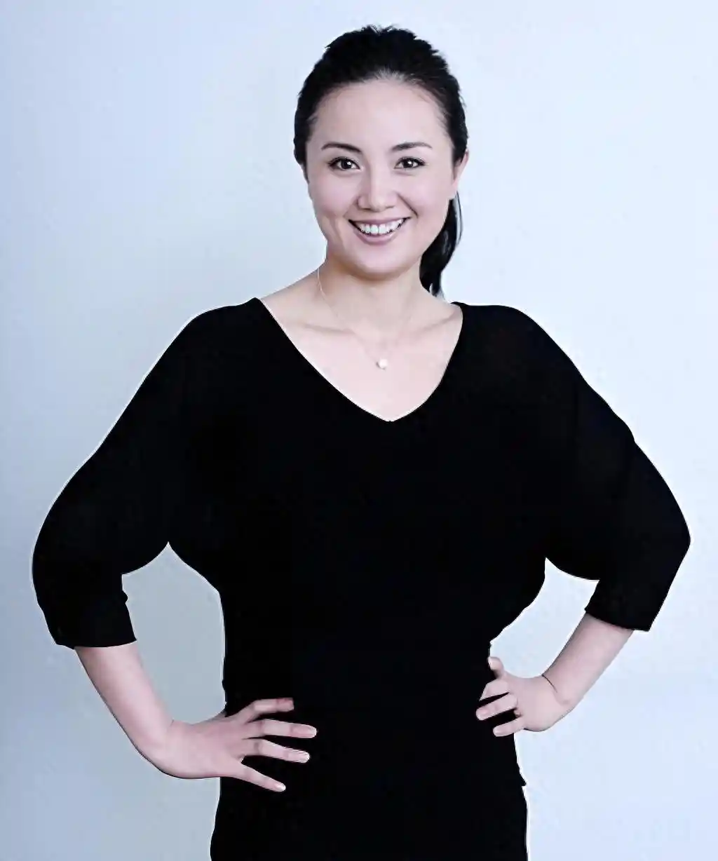 辛柏青风波再起，话剧取消背后真相曝光