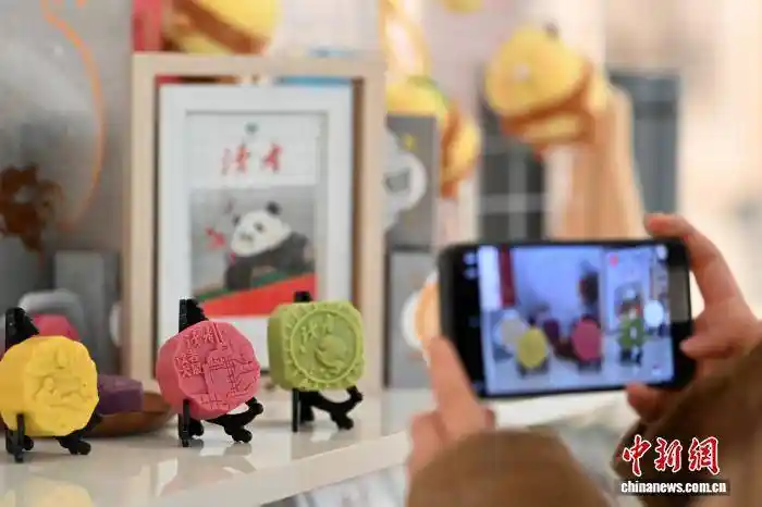 《读者》杂志：多元触角唤醒全球书友的文化共鸣