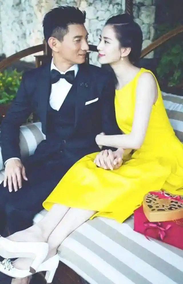 刘诗诗吴奇隆婚变疑云？大S丈夫深夜密会富婆，T女星老公卷入高中生情债风波