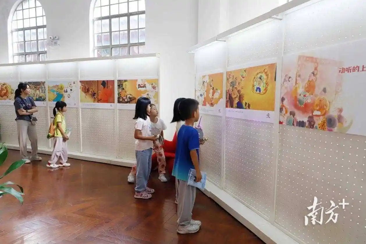 敦煌光影耀中华，少年共赴千年文化之旅