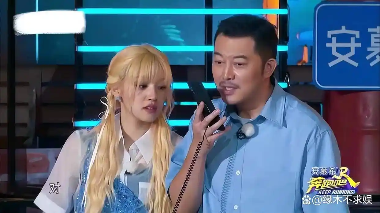 沙溢被曝亲密举动引热议,无边界行为遭深扒,与沈腾林允相似度惊人