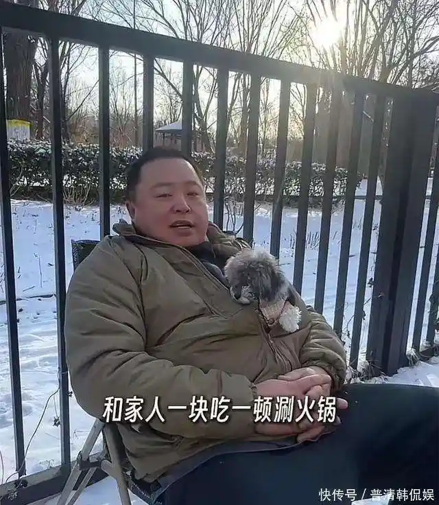 德云社四队聚餐引爆热议，阎鹤祥南京涮火锅引网友催报销