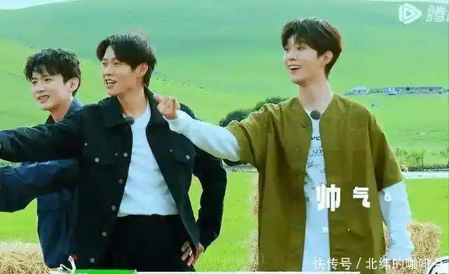 《一饭封神》爆火背后：2025综艺黑马如何逆袭出圈？