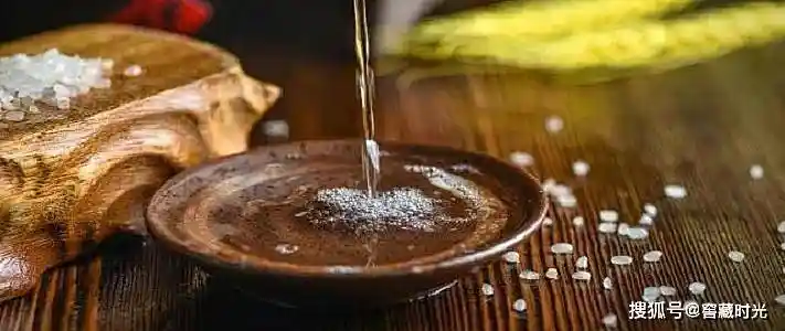 酱香新酒VS三年陈酿：同一瓶酒的时间魔法实测！香气、口感、风味物质全维度解密