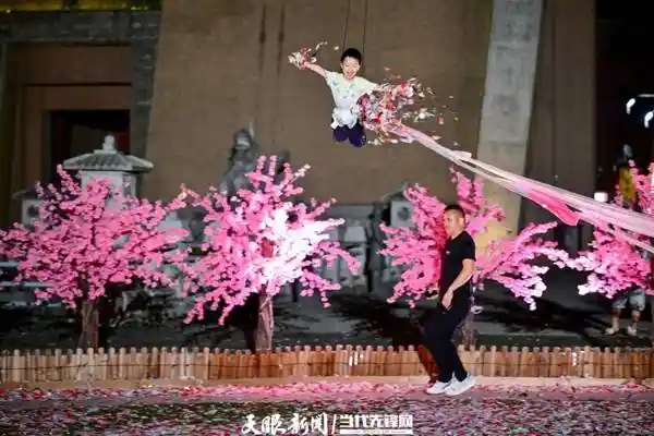 沉浸式体验在贵州上演：你，就是故事的主角