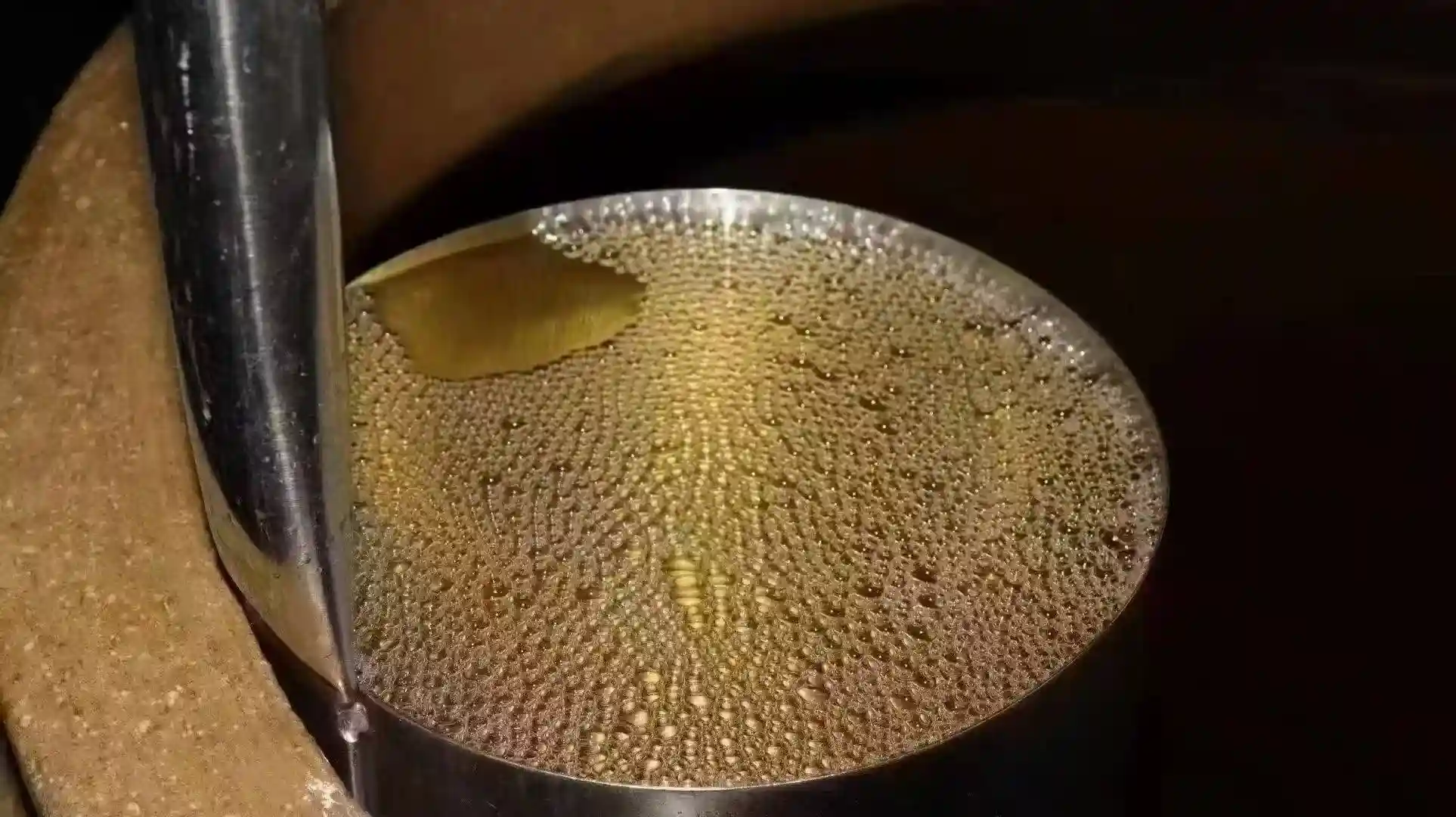 买白酒别只看品牌！内行选酒紧盯这三个核心秘密